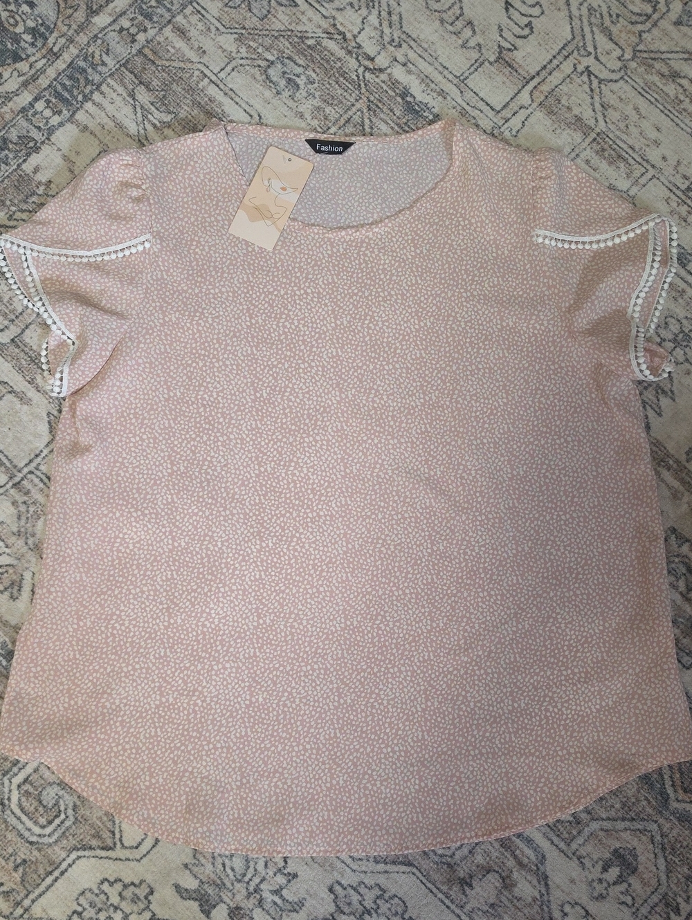 NWT Fashion Pink/white Sleeve Blouse with Crochet Trim. Womens XL